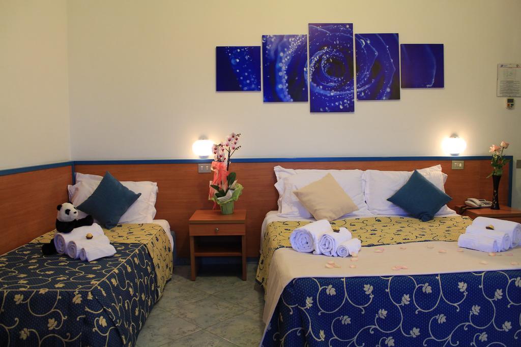 Hotel Paradise ファーノ エクステリア 写真